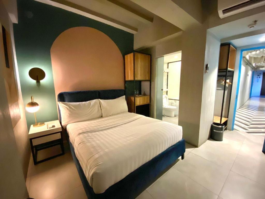 Mandaluyong Citizen Hotel מראה חיצוני תמונה
