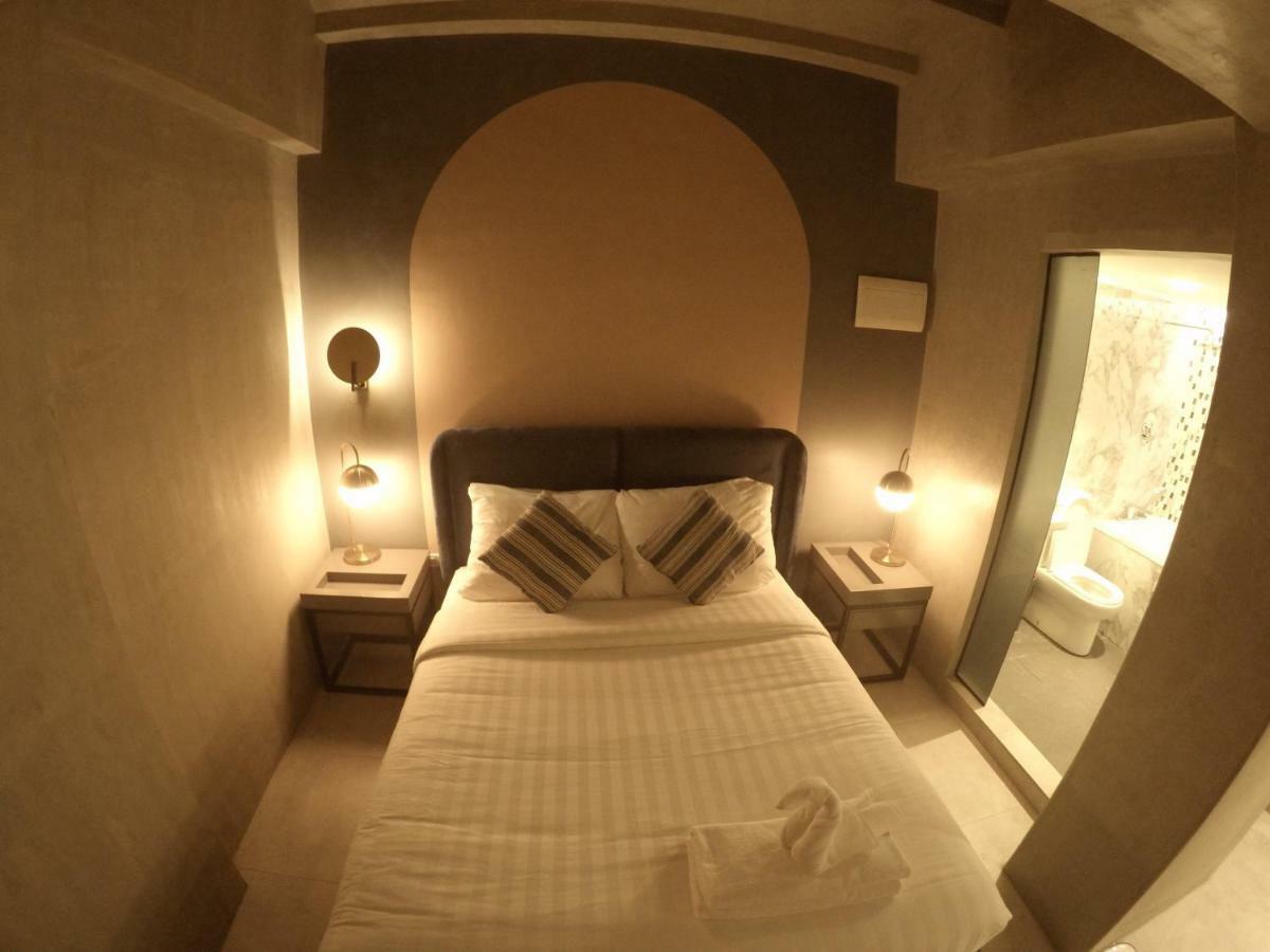 Mandaluyong Citizen Hotel מראה חיצוני תמונה