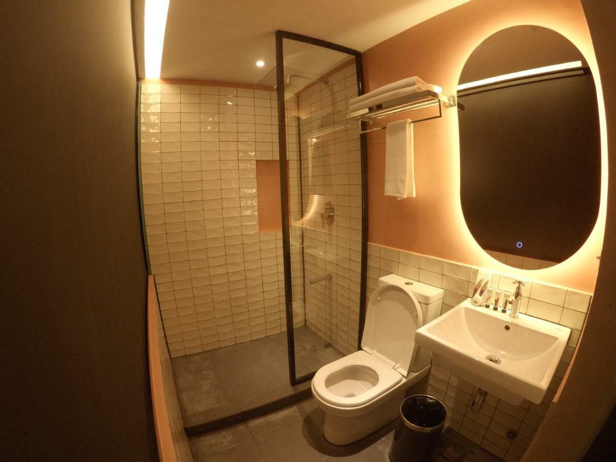 Mandaluyong Citizen Hotel מראה חיצוני תמונה