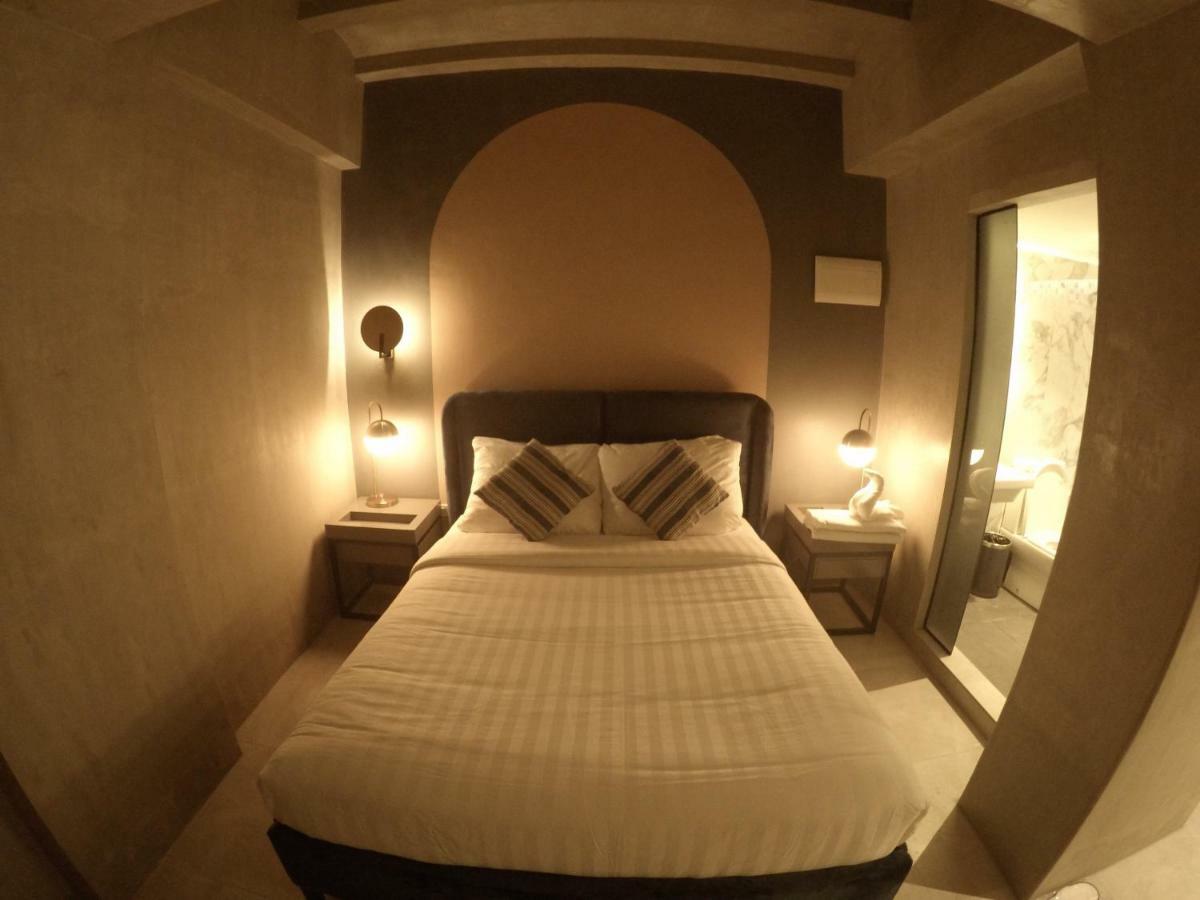 Mandaluyong Citizen Hotel מראה חיצוני תמונה